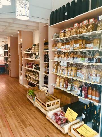 Épicerie sucrée & salée : des produits régionaux aux portes de Pessac Épicerie sucrée & salée : des produits régionaux aux portes de Pessac